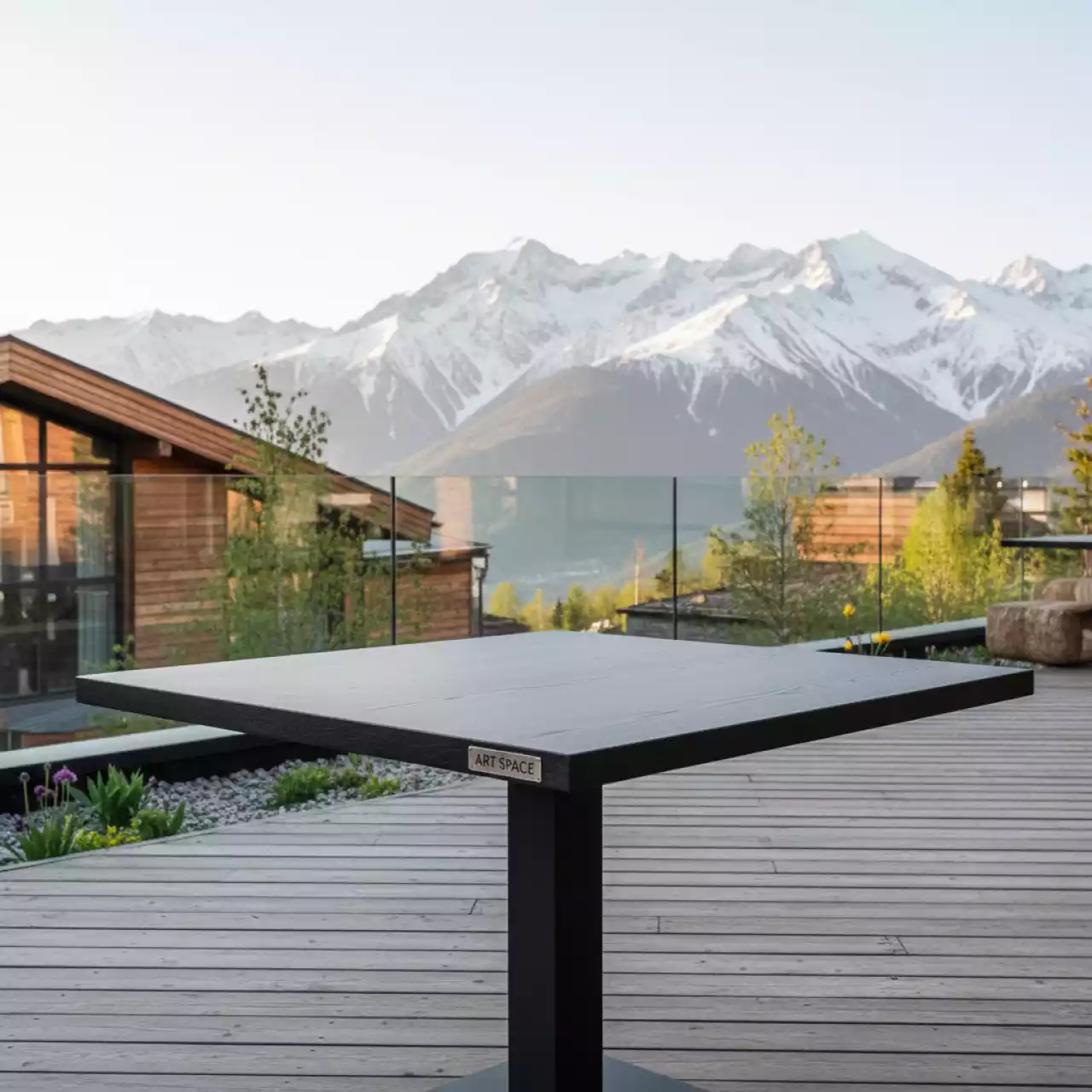 Аренда Столы квадратные черные в Поляна 1389 Отель и Спа — ART SPACE