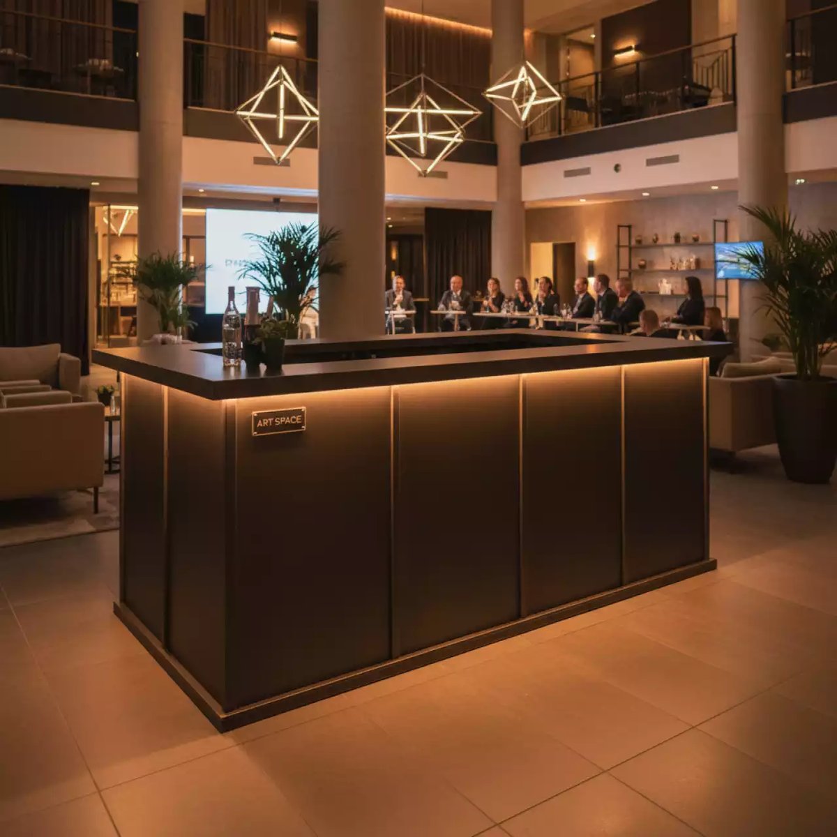 Аренда Стойка барная 176х76 см с LED подсветкой 18 183 в Mövenpick Hotel — ART SPACE