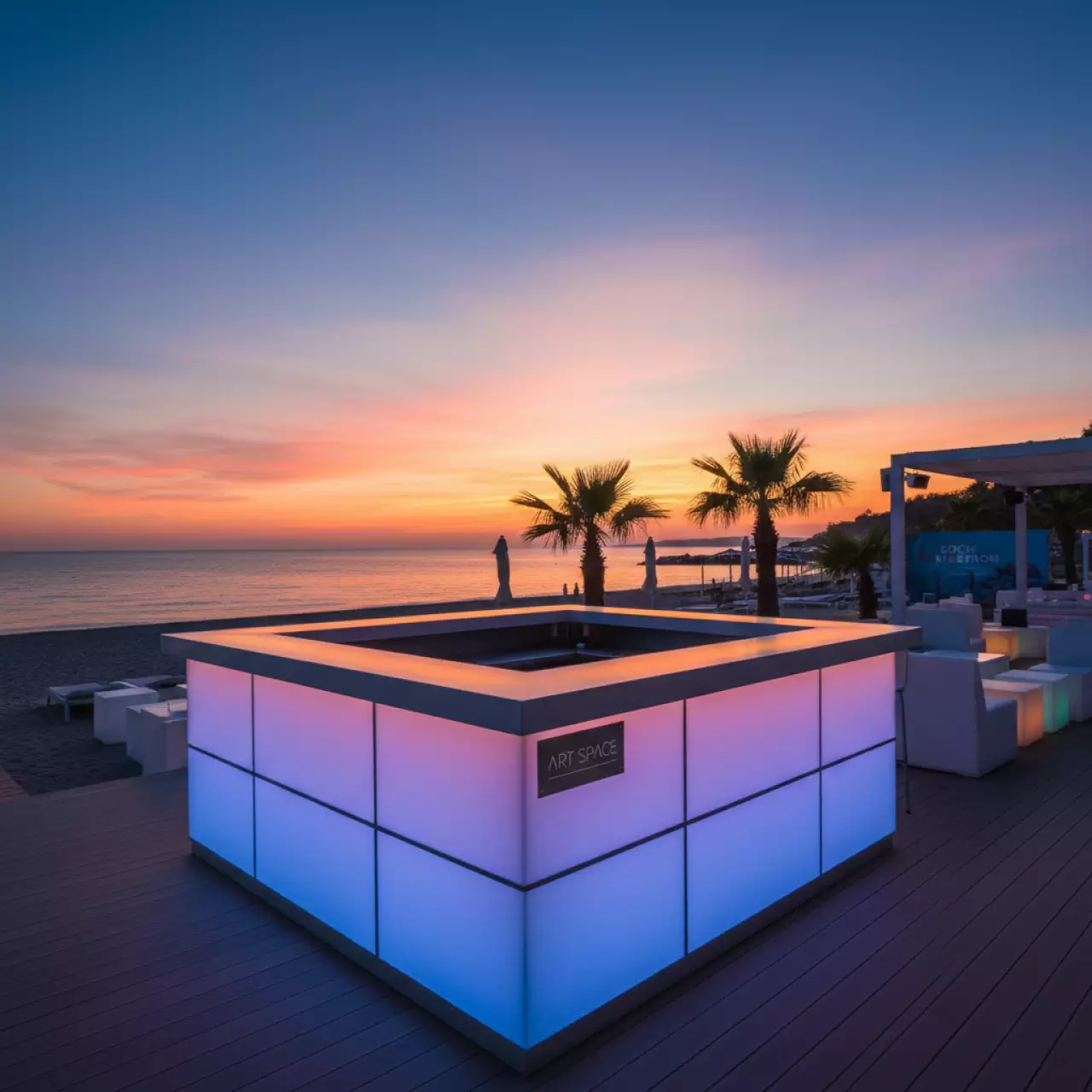 Аренда Стойка барная светящаяся Jumbo Bar Lighting в Хосте — ART SPACE