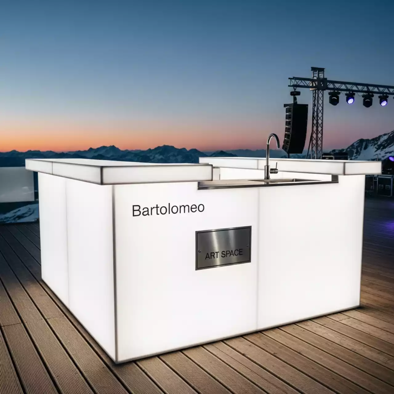 Аренда Стойка барная светящаяся с мойкой Bartolomeo на площадке Rosa Peak (2320м) — ART SPACE