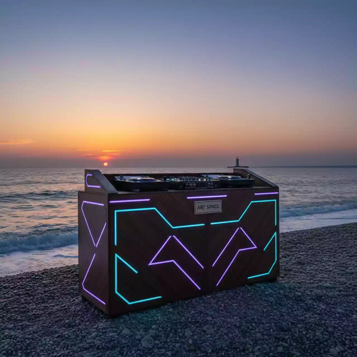 Аренда Стойка диджея деревянная на пляже «Маяк» — ART SPACE