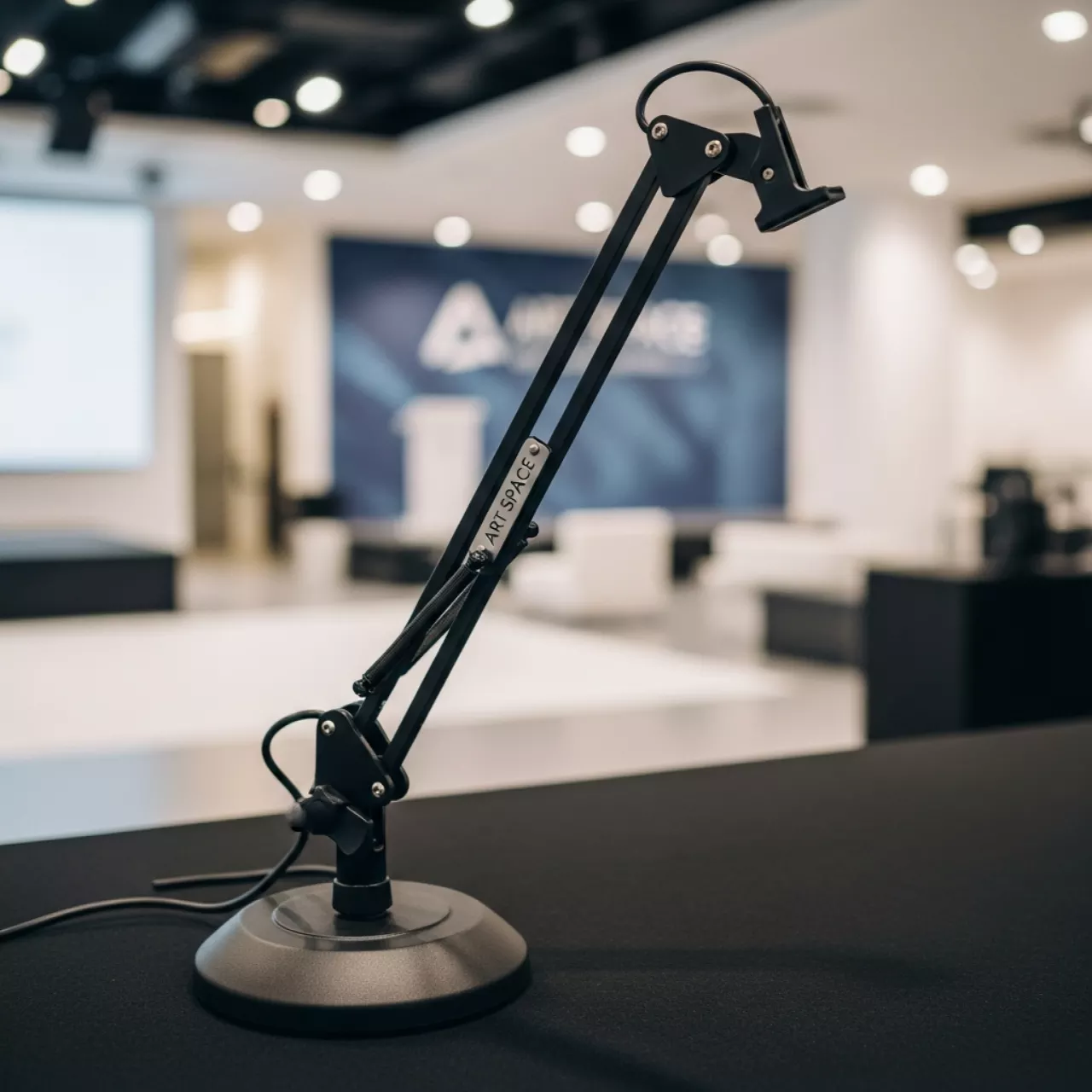 Аренда Стойка журавль микрофонная K&M в Gamma Sirius — ART SPACE