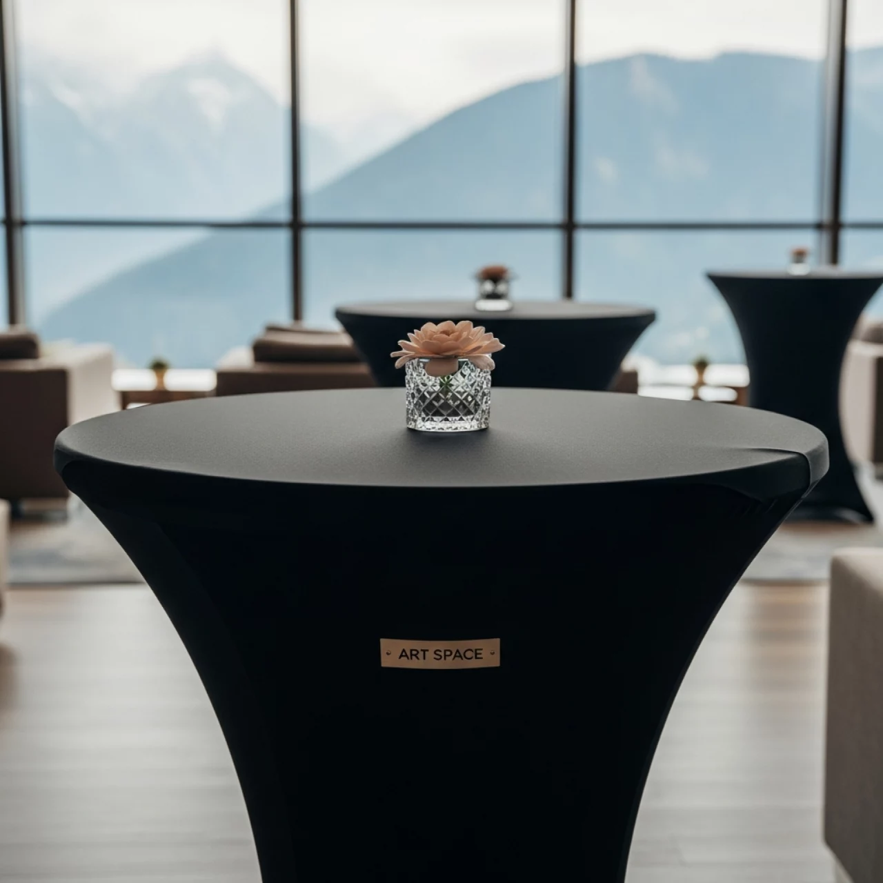 Аренда Стрейч чехол черный для фуршетного стола в Rixos Krasnaya Polyana — ART SPACE