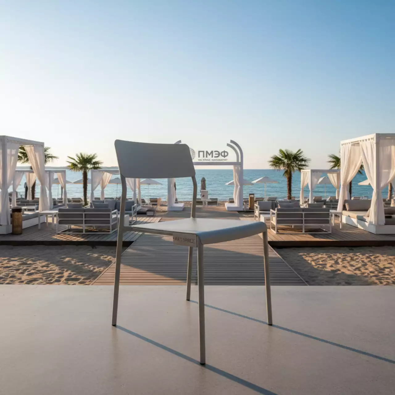 Аренда Стул AFM G Light Grey на пляже «Мандарин» — ART SPACE