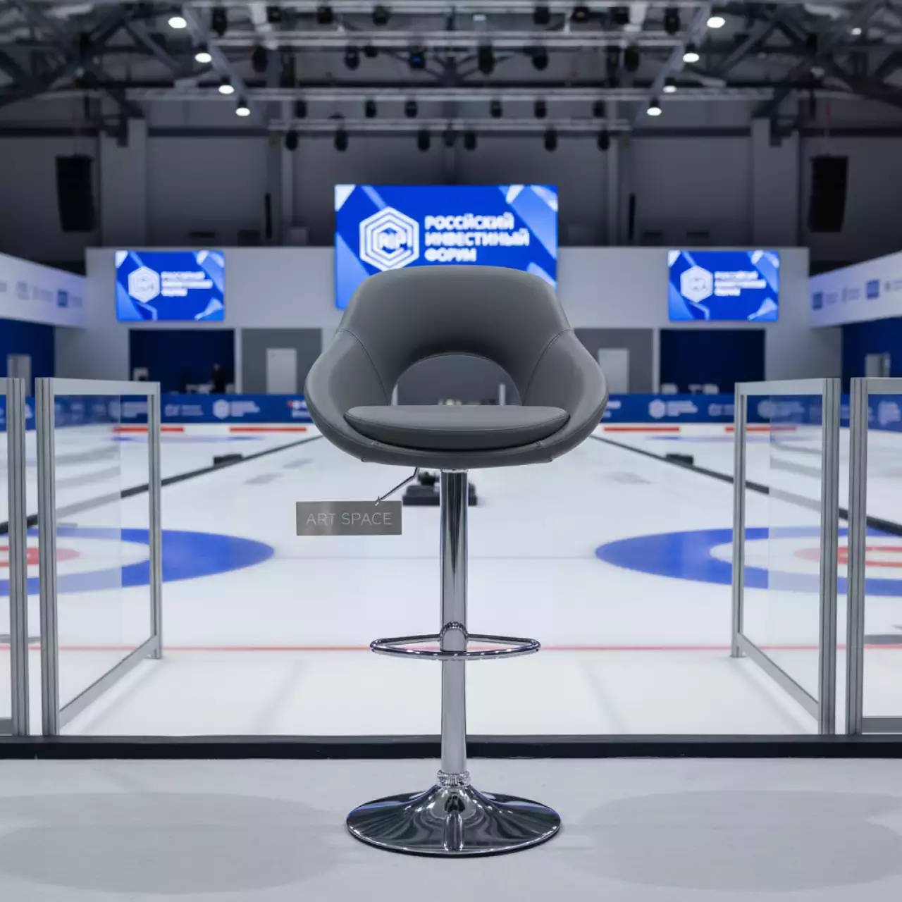 Аренда Стул барный экокожа серый TEXAS в Керлинговом центре «Ледяной куб» — ART SPACE