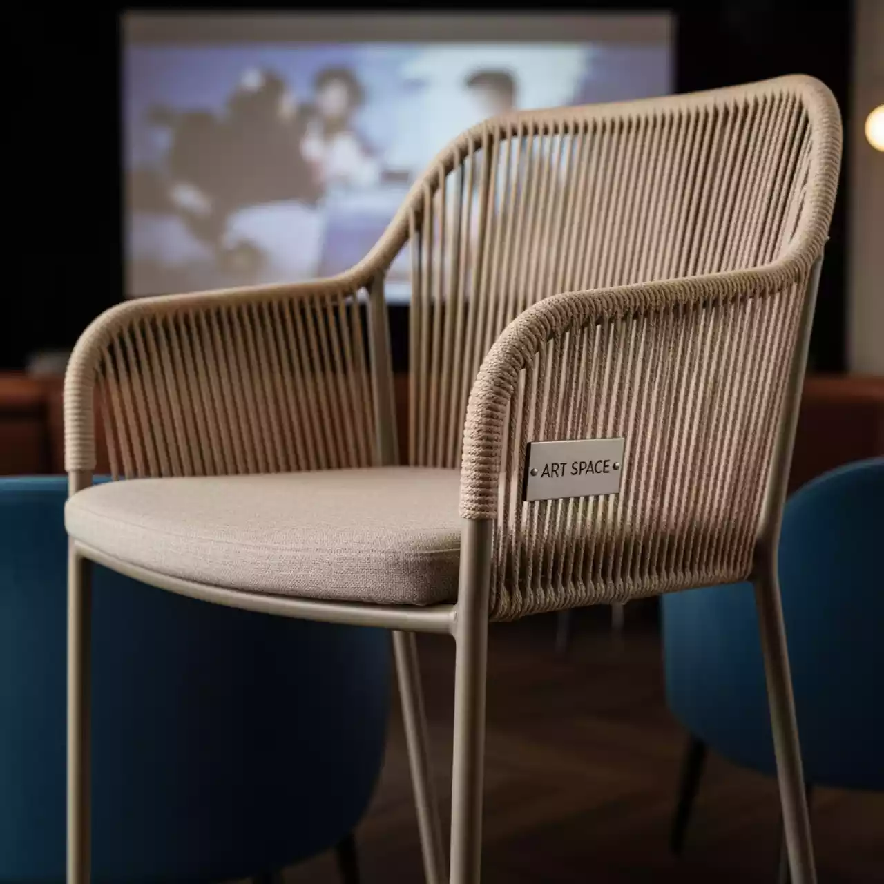 Аренда Стул барный из роупа MAR BCH st001 W Mua бежевый в ресторане «Sanremo» — ART SPACE