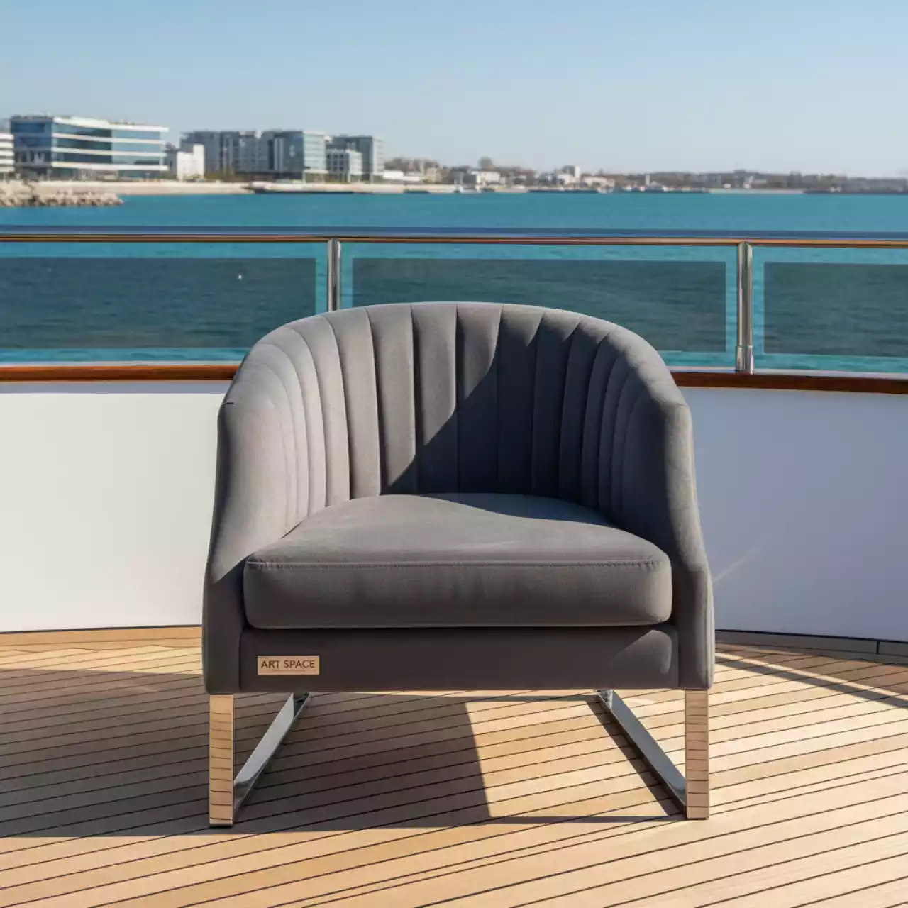 Аренда Стул Custom серый на VIP-яхте (Имеретинский порт) — ART SPACE