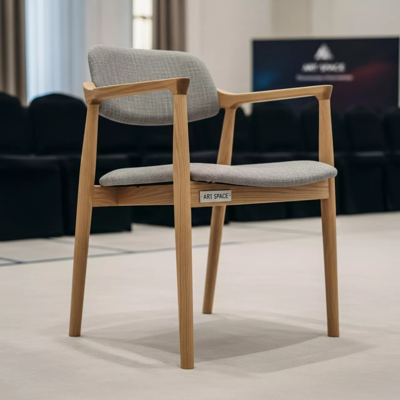 Аренда Стул дуб нордик грета грей K в Гранд Отель Сочи — ART SPACE