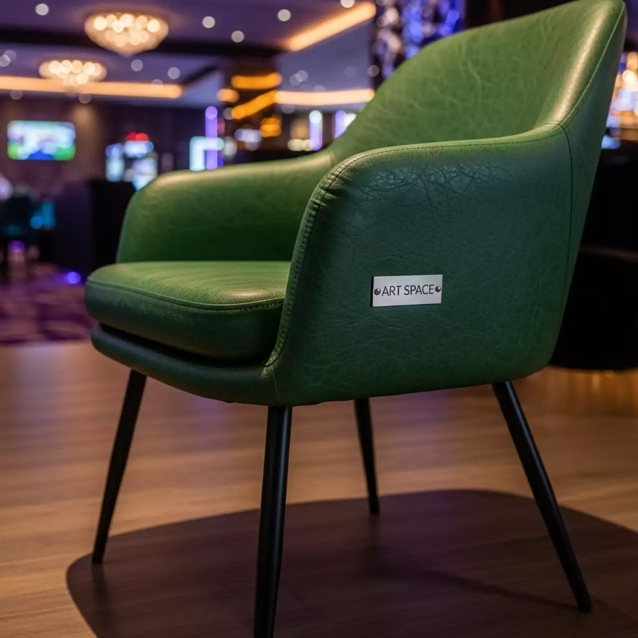 Аренда Стул экокожа Fiji Pine металлические ножки Olys в казино «Сочи» — ART SPACE