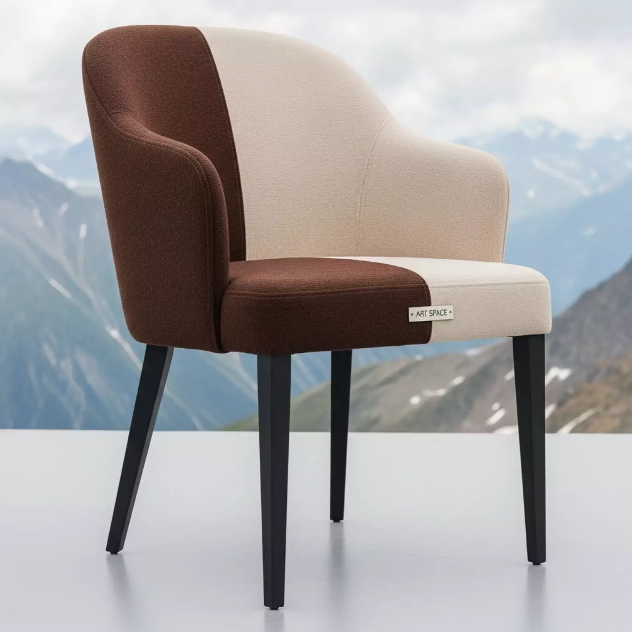 Аренда Стул Enigma бежево коричневый на площадке Rosa Peak (2320м) — ART SPACE