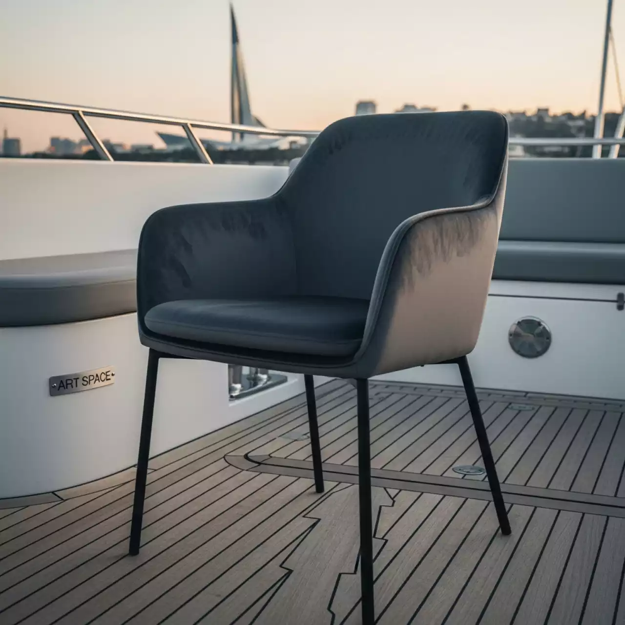 Аренда Стул Флекс New антрацитовый велюр на VIP теплоходе (Морпорт Сочи) — ART SPACE