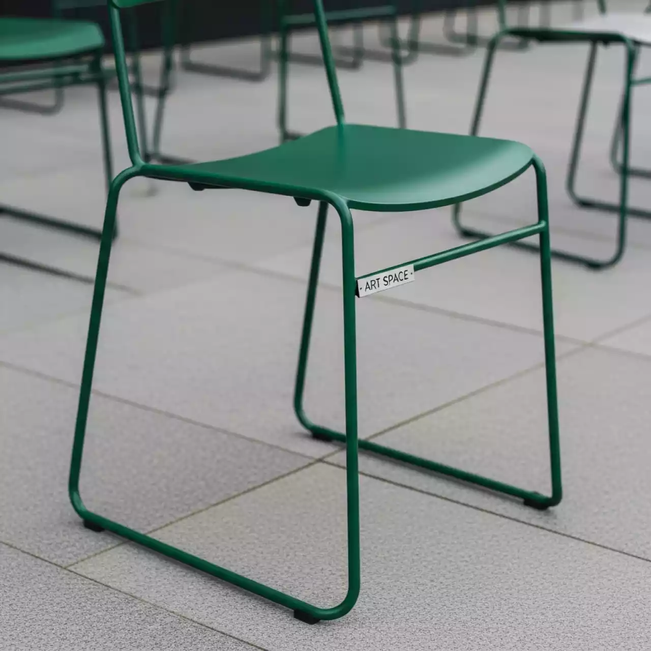 Аренда Стул Gabi зеленый металлический каркас в ресторане «Паруса» — ART SPACE