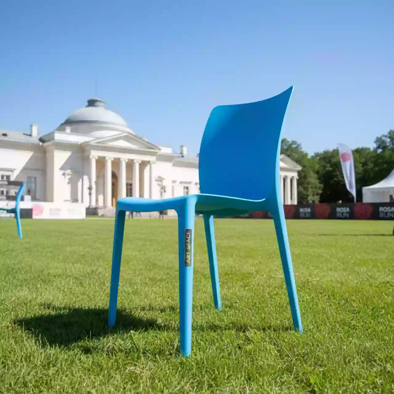 Аренда Стул голубой Филл в усадьбе Голицына — ART SPACE