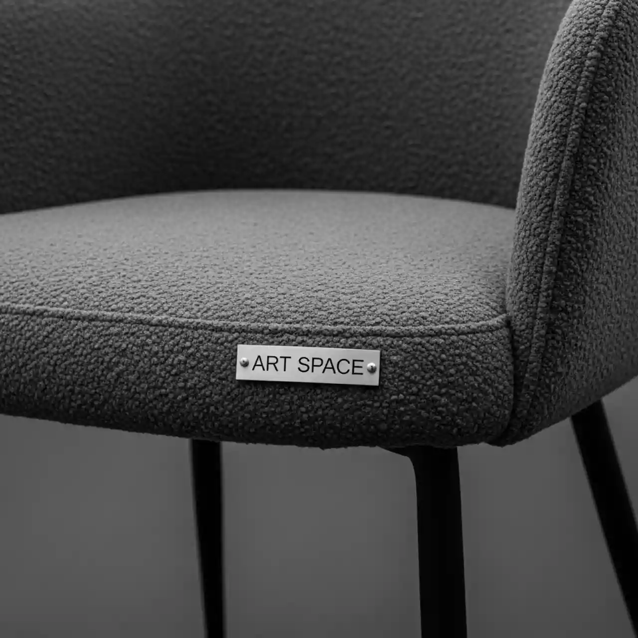 Аренда Стул Гранд флок Genezis графит серый каркас черный на пляже «Маяк» — ART SPACE