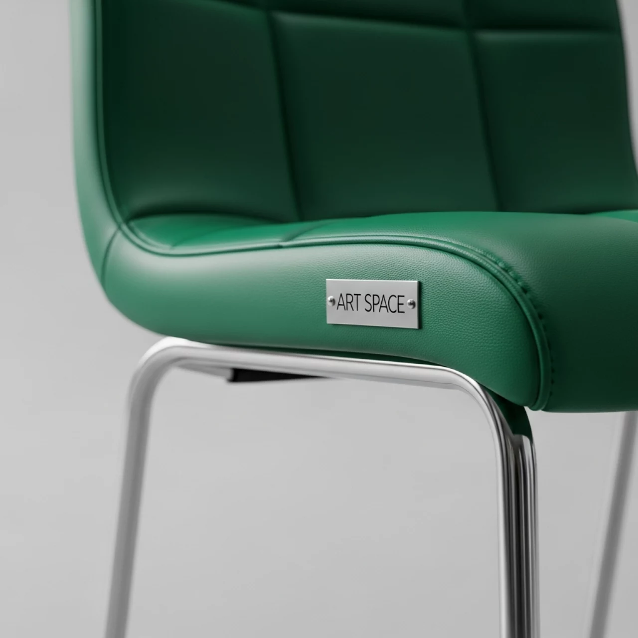 Аренда Стул Helmet каркас серебро экокожа зеленый в Gamma Sirius — ART SPACE