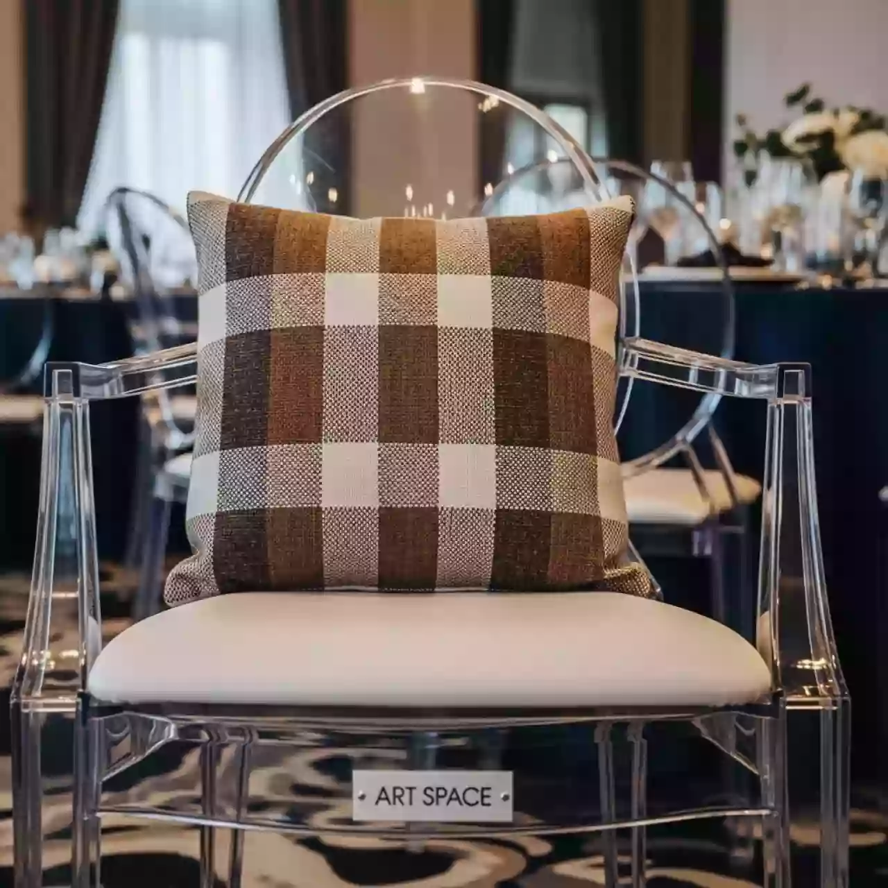 Аренда Стул ХЭМПСОН прозрачный в Radisson Hotel Rosa Khutor — ART SPACE