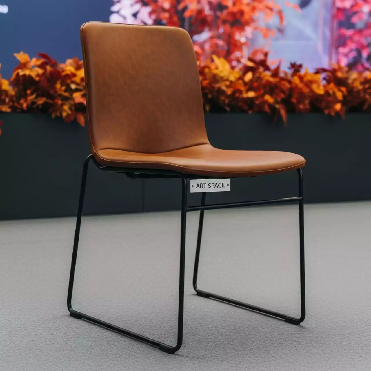 Аренда Стул Хит кожзам коричневый в этно-парке «Моя Россия» — ART SPACE