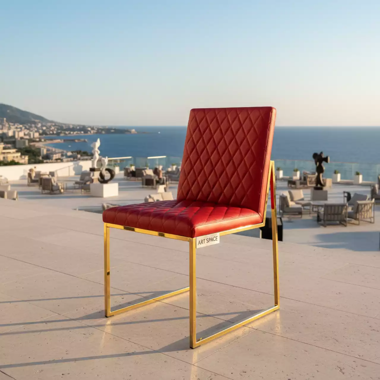Аренда Стул Хит золотой каркас красная экокожа с каретной стяжкой в Rodina Grand Hotel & SPA — ART SPACE