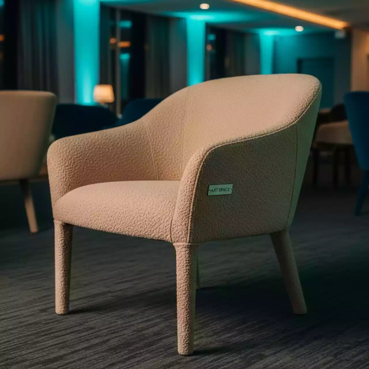 Аренда Стул Ichi бежевый букле в Courtyard by Marriott Sochi — ART SPACE