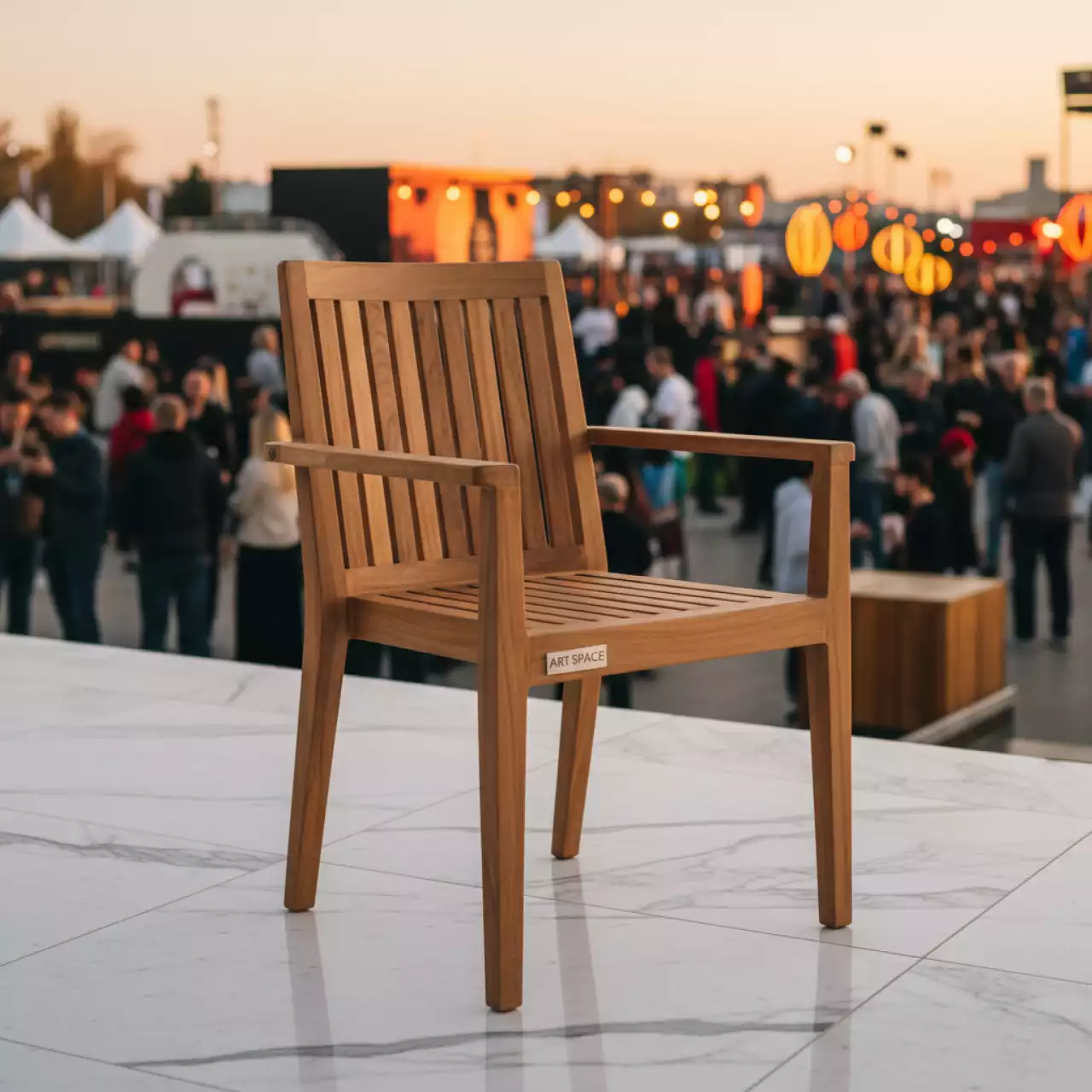 Аренда Стул из тика Calcutta в Pullman Sochi Centre — ART SPACE