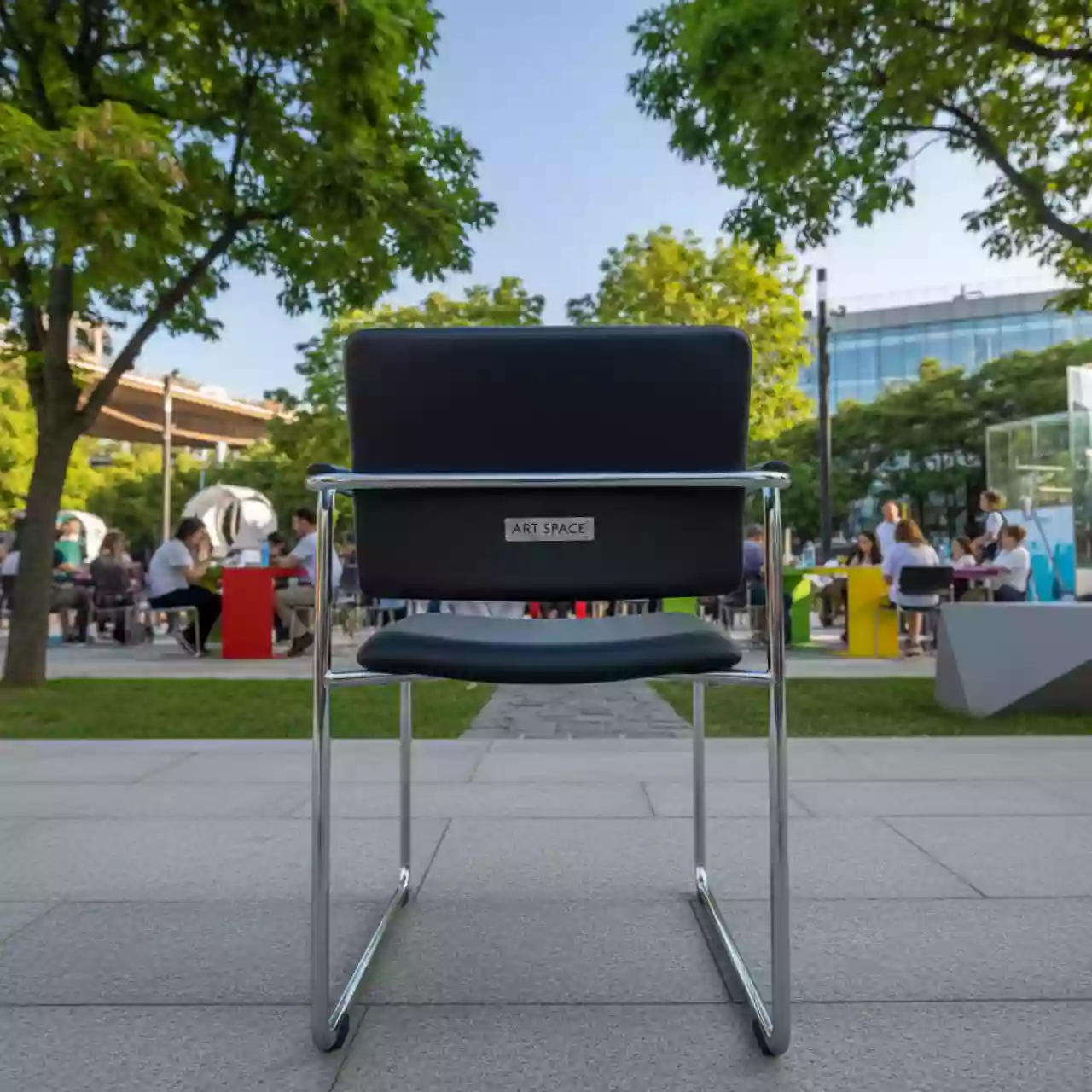 Аренда Стул ИЗО черный экокожа хром BK в парке «Ривьера» — ART SPACE
