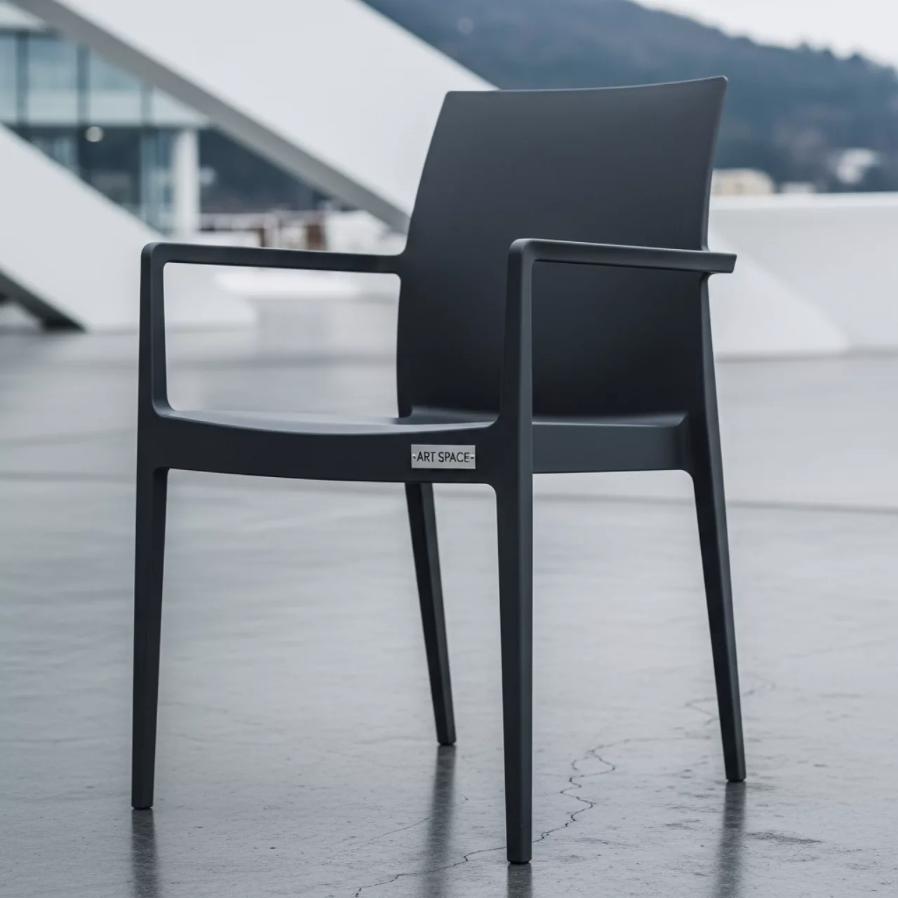 Аренда Стул Light в санатории «Сочи» — ART SPACE