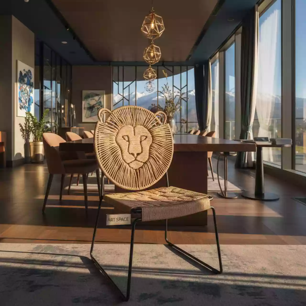 Аренда Стул Лион плетеный из роупа бежевый в ресторане «Высота 5642» — ART SPACE