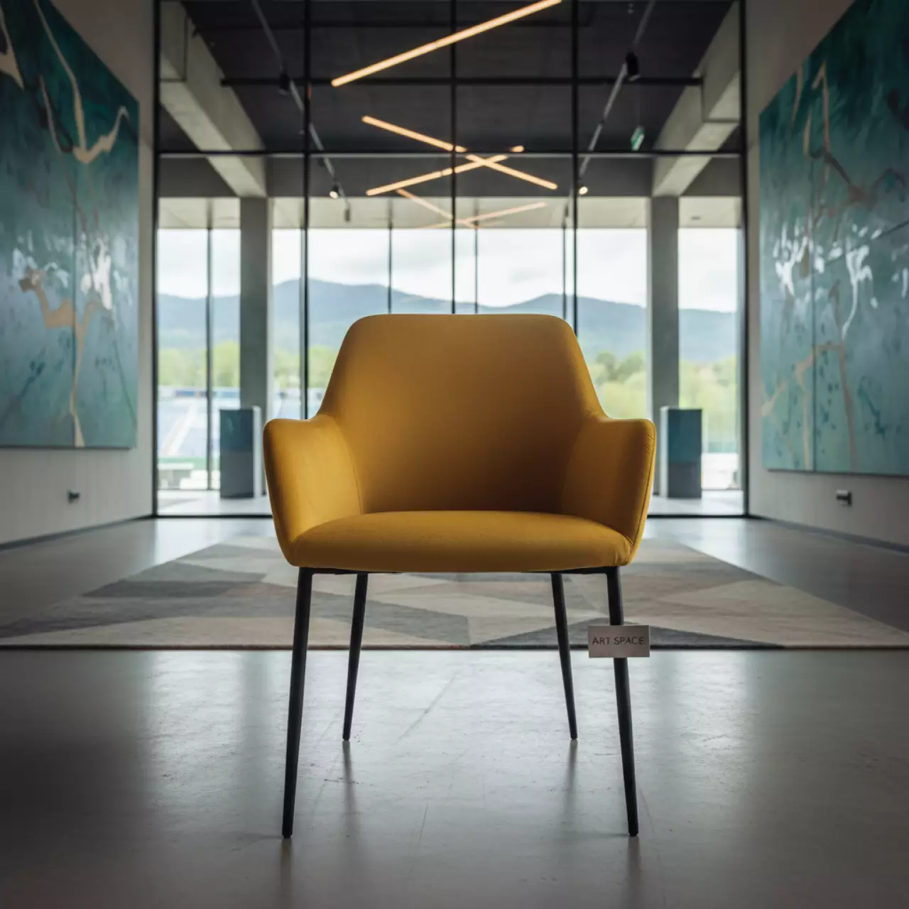 Аренда Стул Магриб New горчичный бархат ножки черные в Grand Karat Sochi — ART SPACE