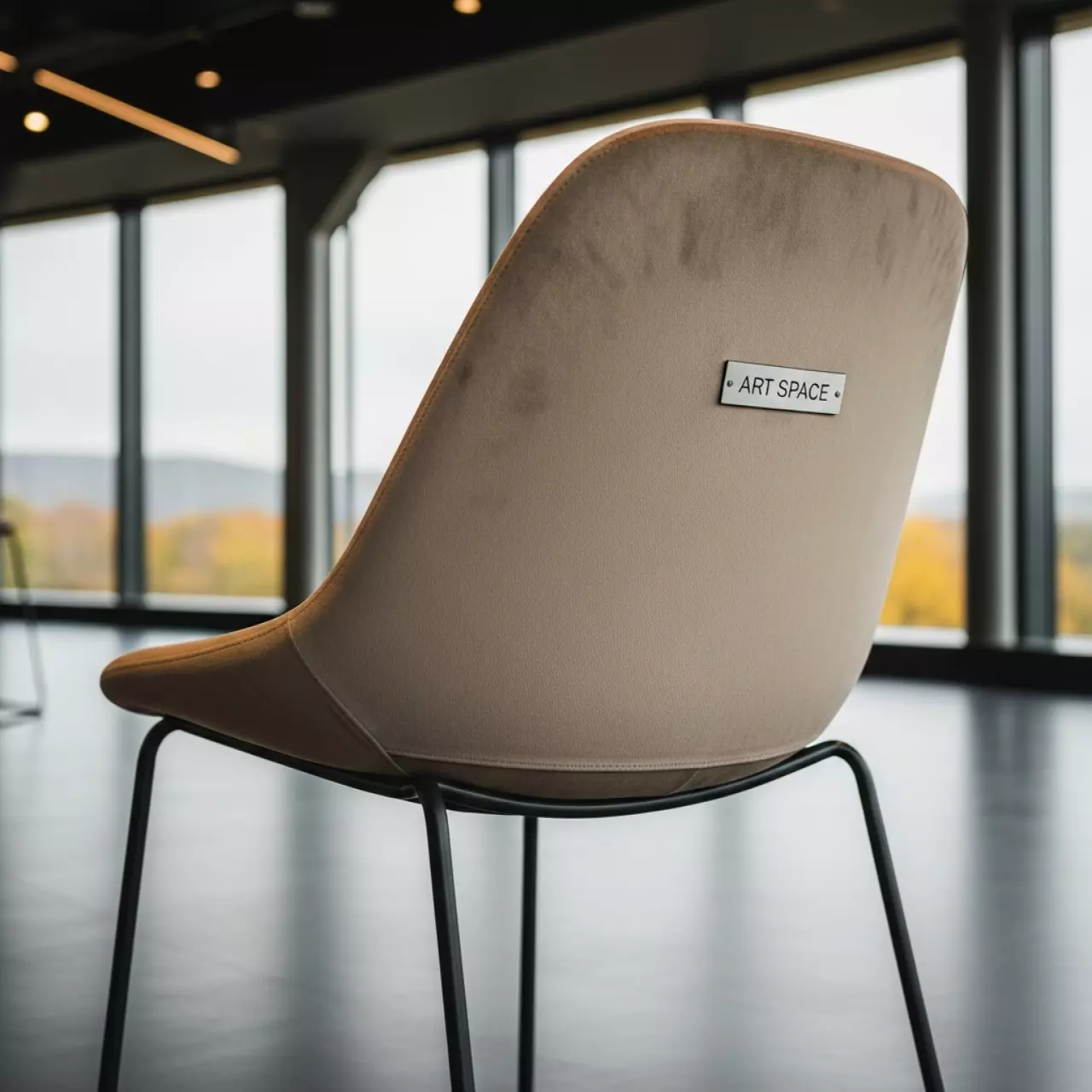 Аренда Стул Меган бежевый велюр в отеле Hyatt Regency Sochi — ART SPACE