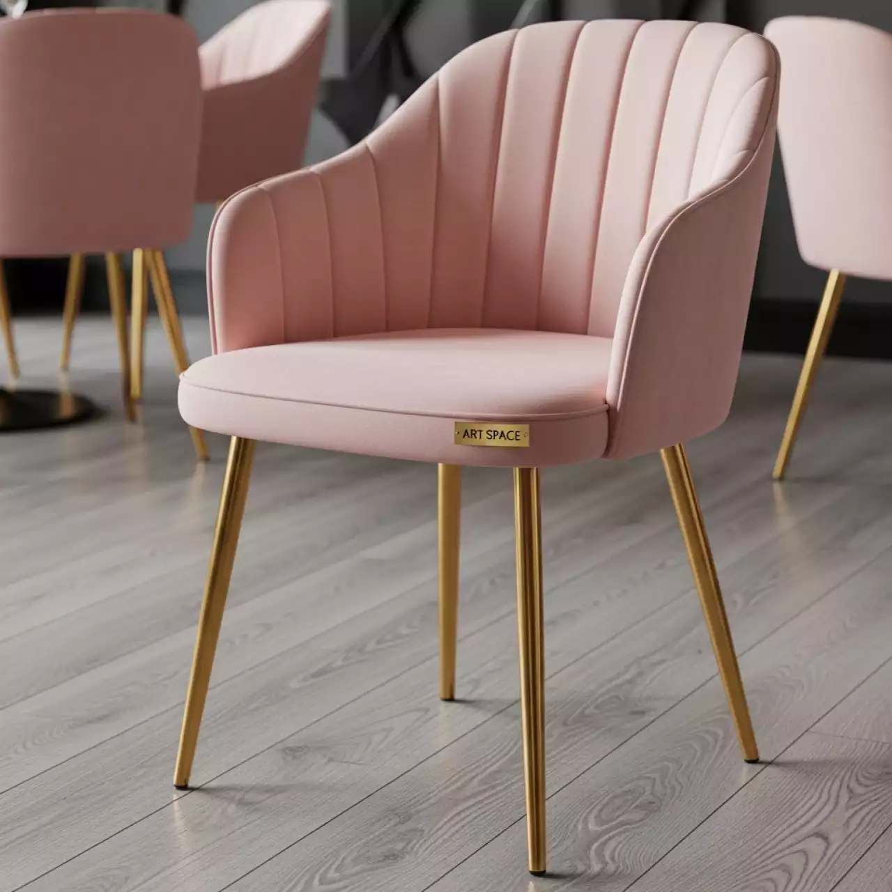 Аренда Стул мягкий Deco Flare велюр светло розовый металл золото в ресторане «Brunello» — ART SPACE