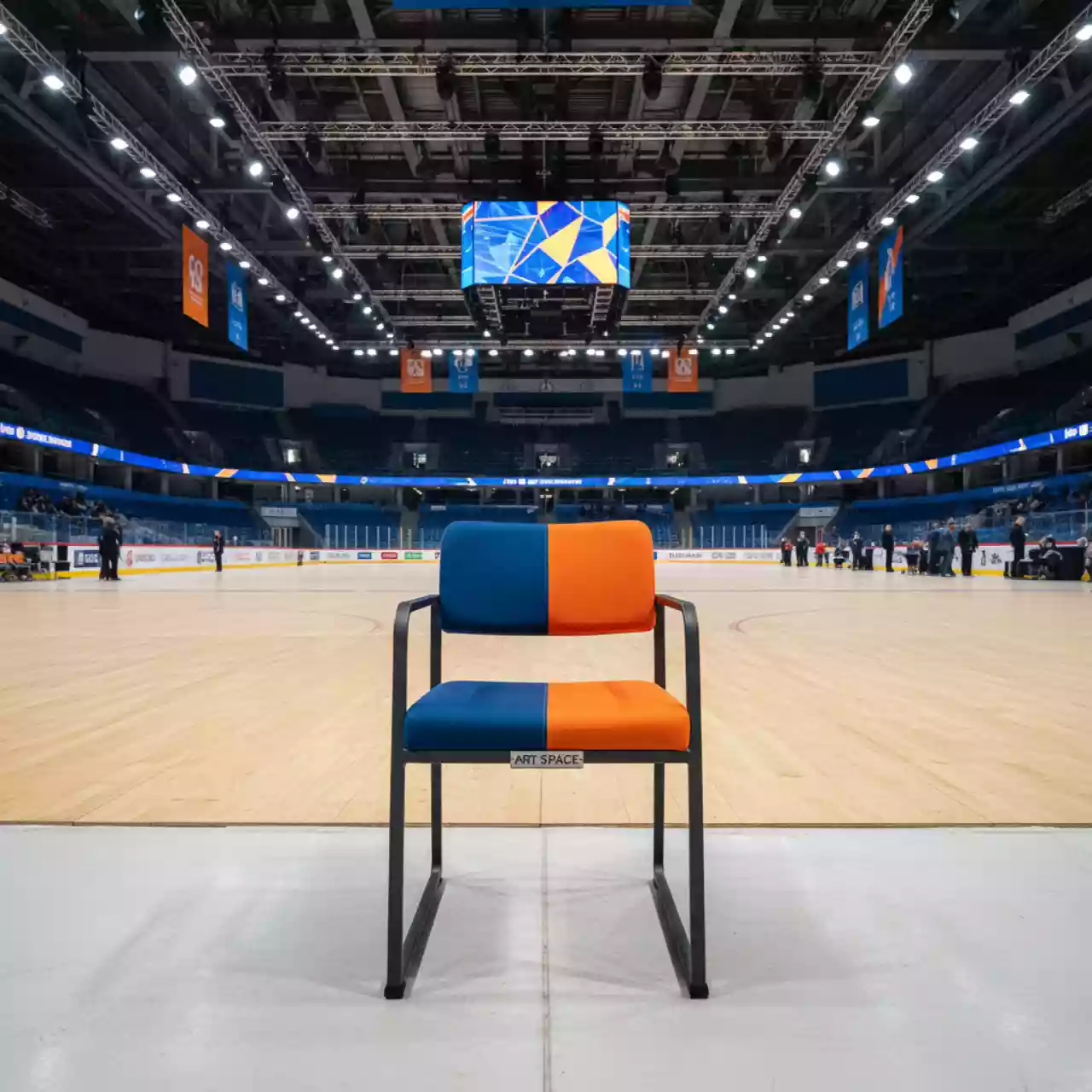 Аренда Стул мягкое сиденье Terras в ледовой арене «Шайба» — ART SPACE
