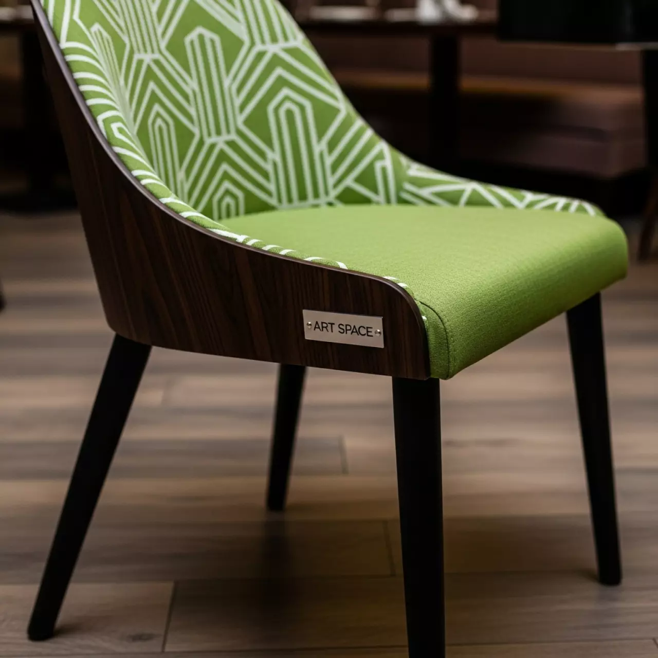 Аренда Стул NatuRAL Zebra Pop в ресторане «Магадан» — ART SPACE