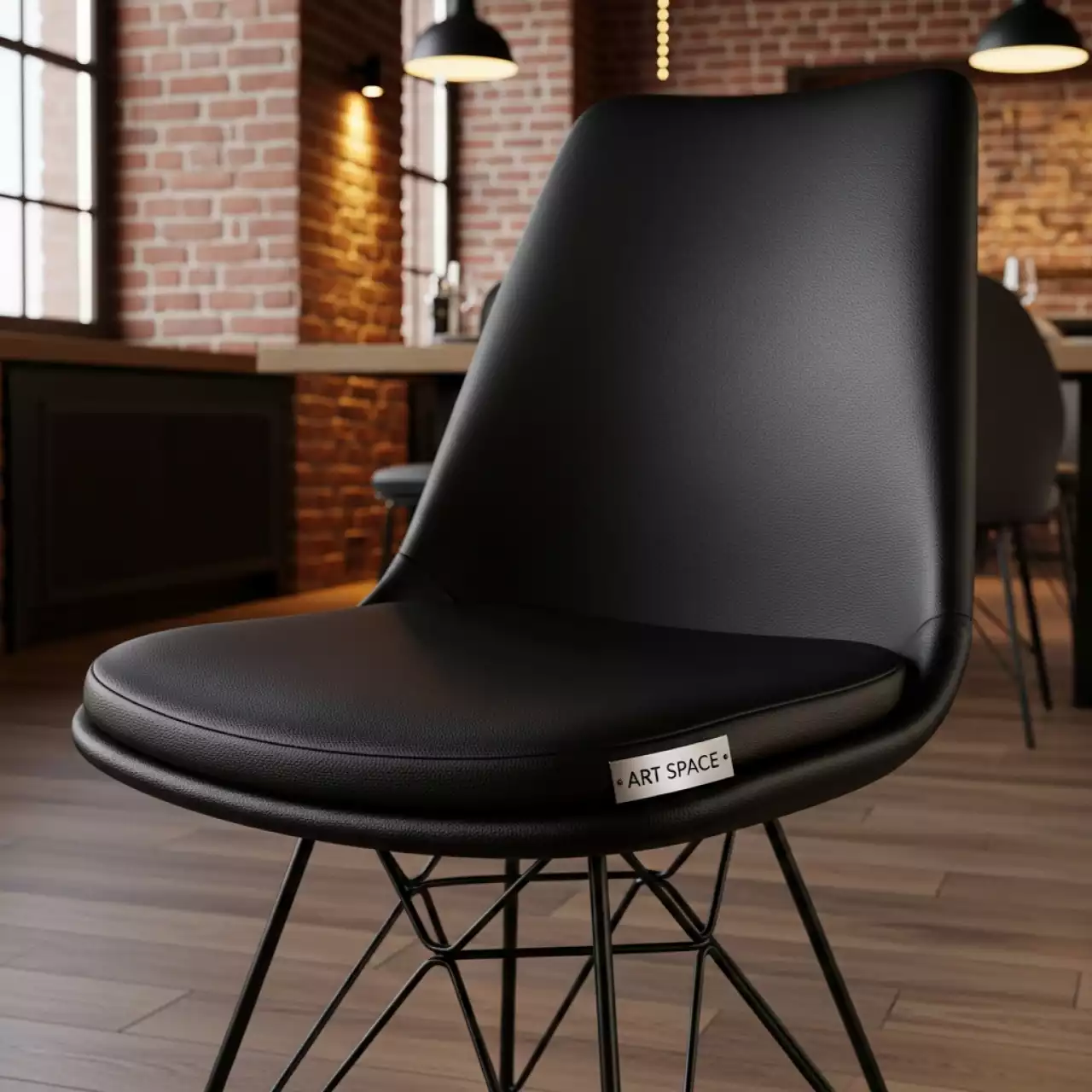 Аренда Стул обеденный Eiffel черный с черной подушкой в ресторане «Высота 5642» — ART SPACE