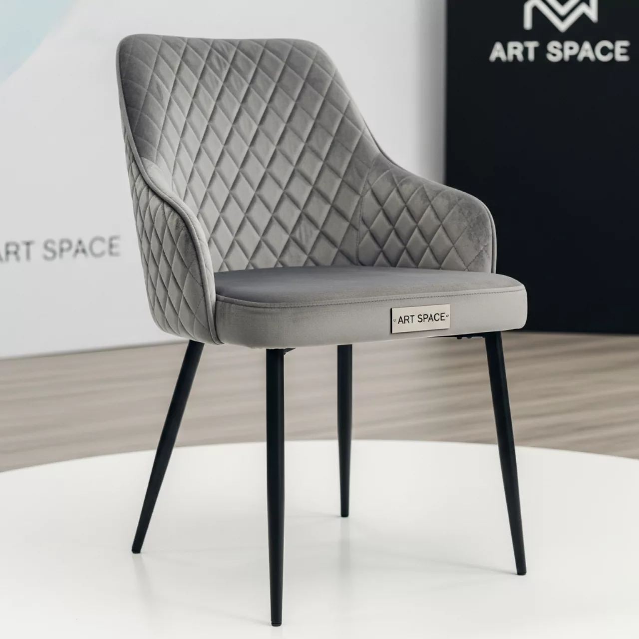 Аренда Стул Одди Diamond велюр серый в ОКЦ «Галактика» — ART SPACE