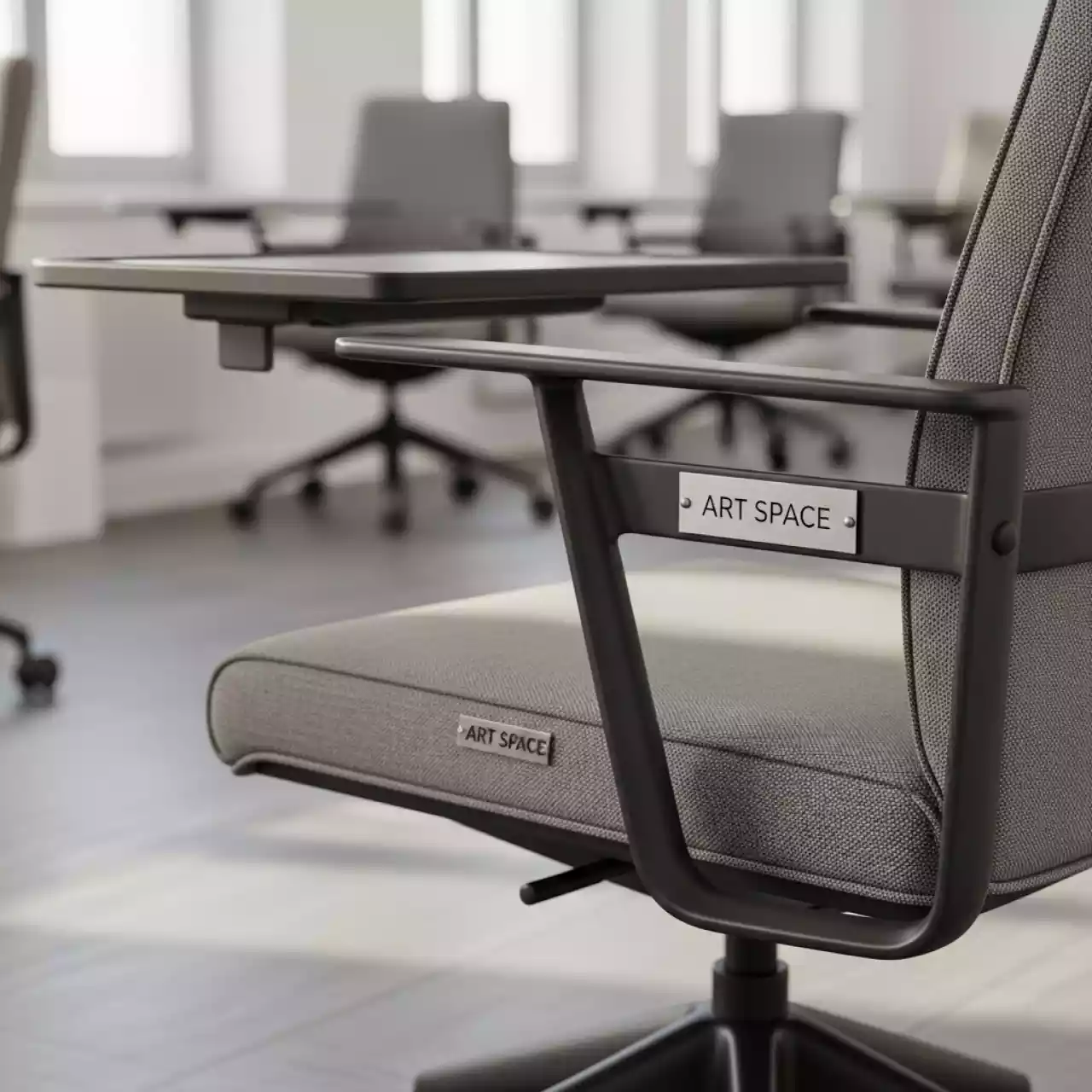 Аренда Стул офисный Kanvas O R Coach Front в санатории «Черноморье» — ART SPACE