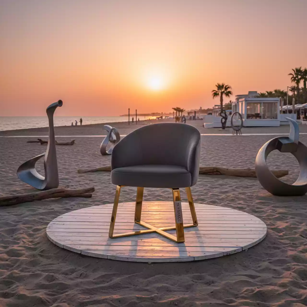 Аренда Стул Париж темно серый бархат ножки под золото на пляже «Мандарин» — ART SPACE