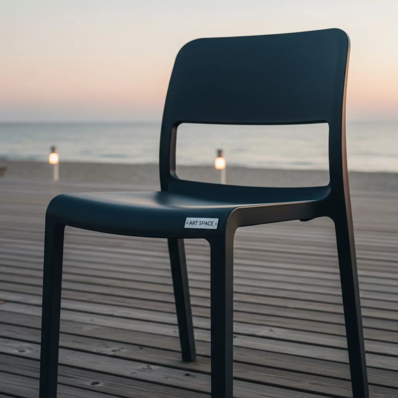 Аренда Стул пластиковый антрацит Joy S на пляжных клубах Хосты — ART SPACE