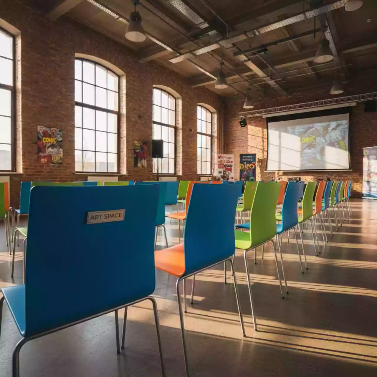 Аренда Стул пластиковый Fade в Sport Inn Hotel & Wellness — ART SPACE