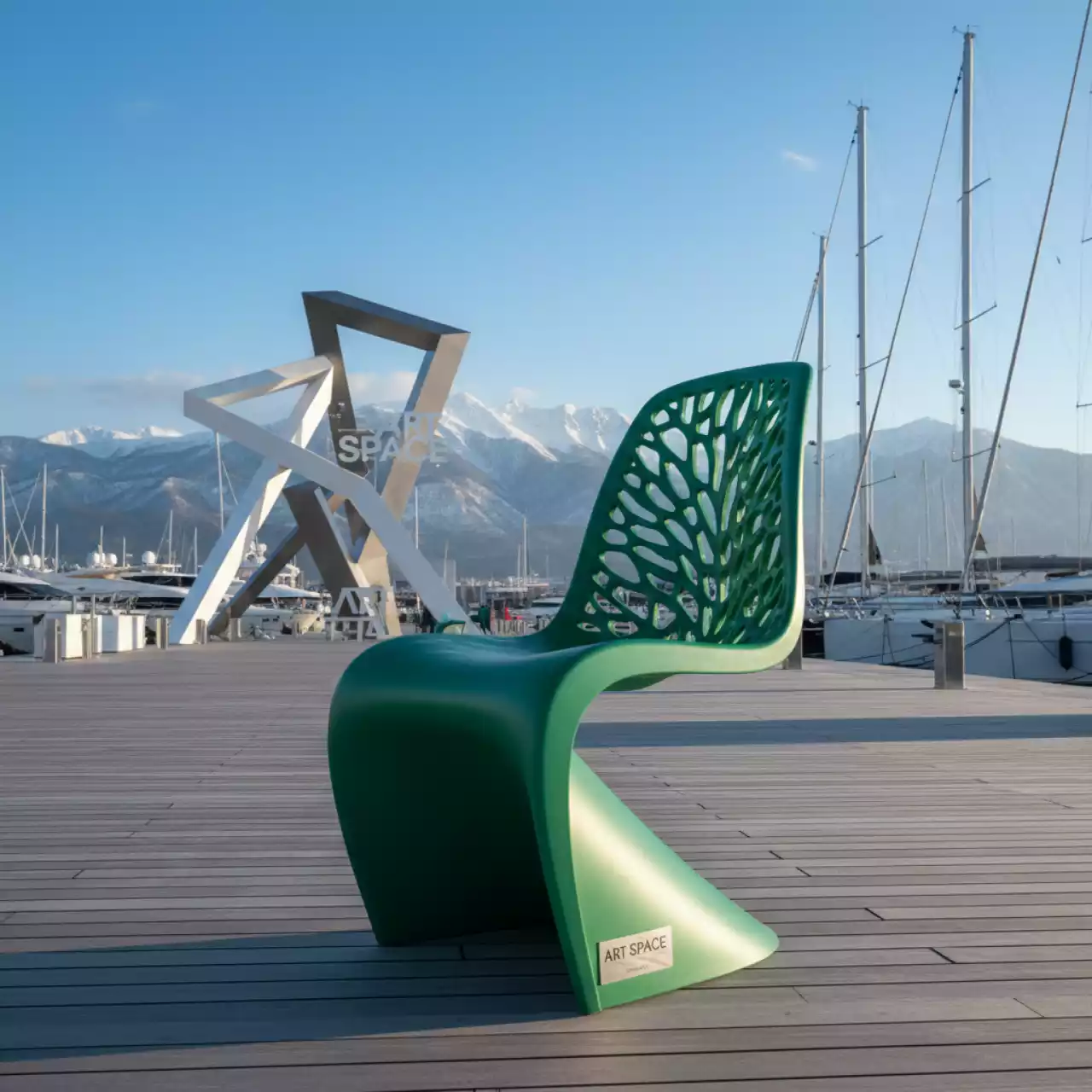 Аренда Стул пластиковый зеленый Maya на парусной регате (Сочи) — ART SPACE