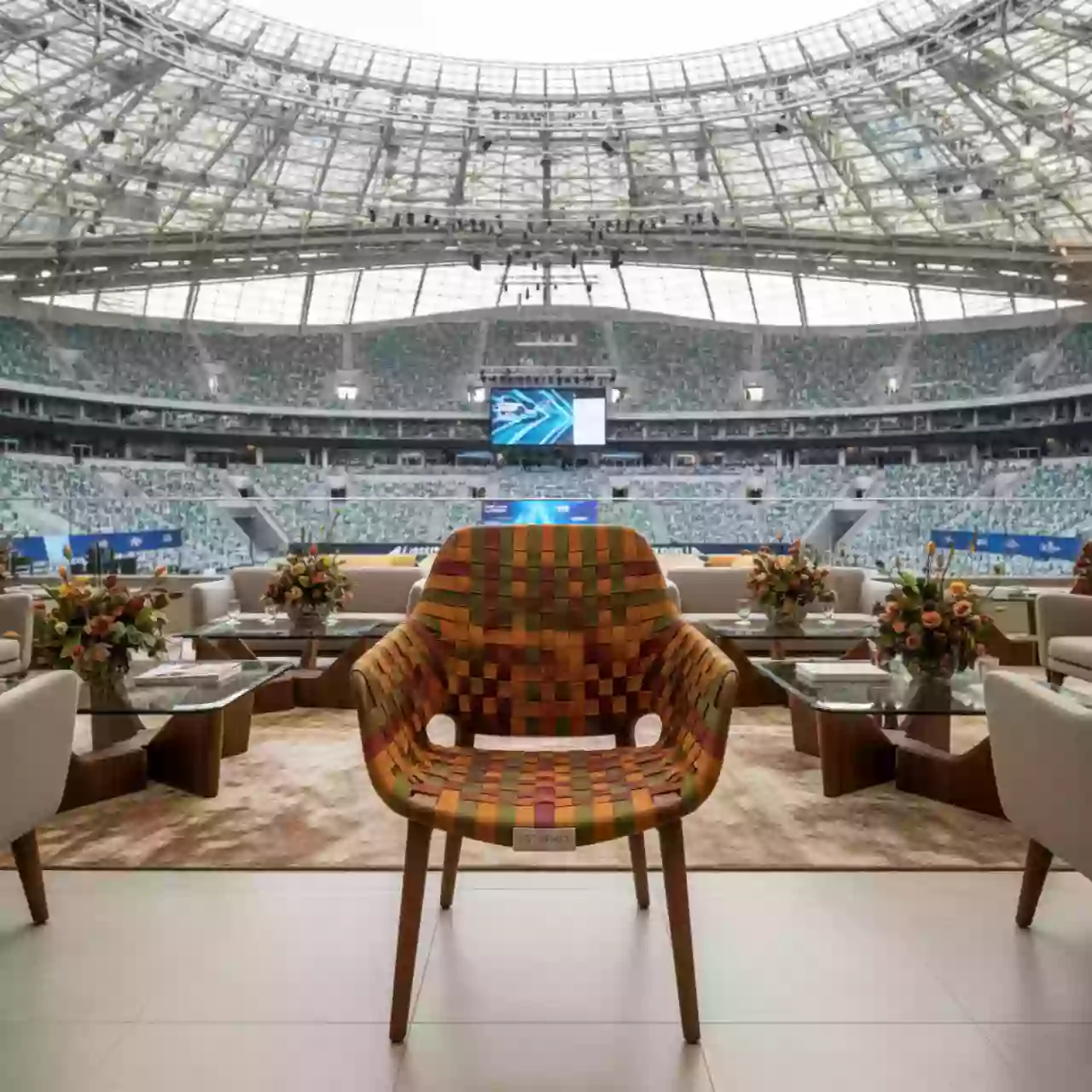 Аренда Стул плетеный Toledo на арене «Фишт» — ART SPACE