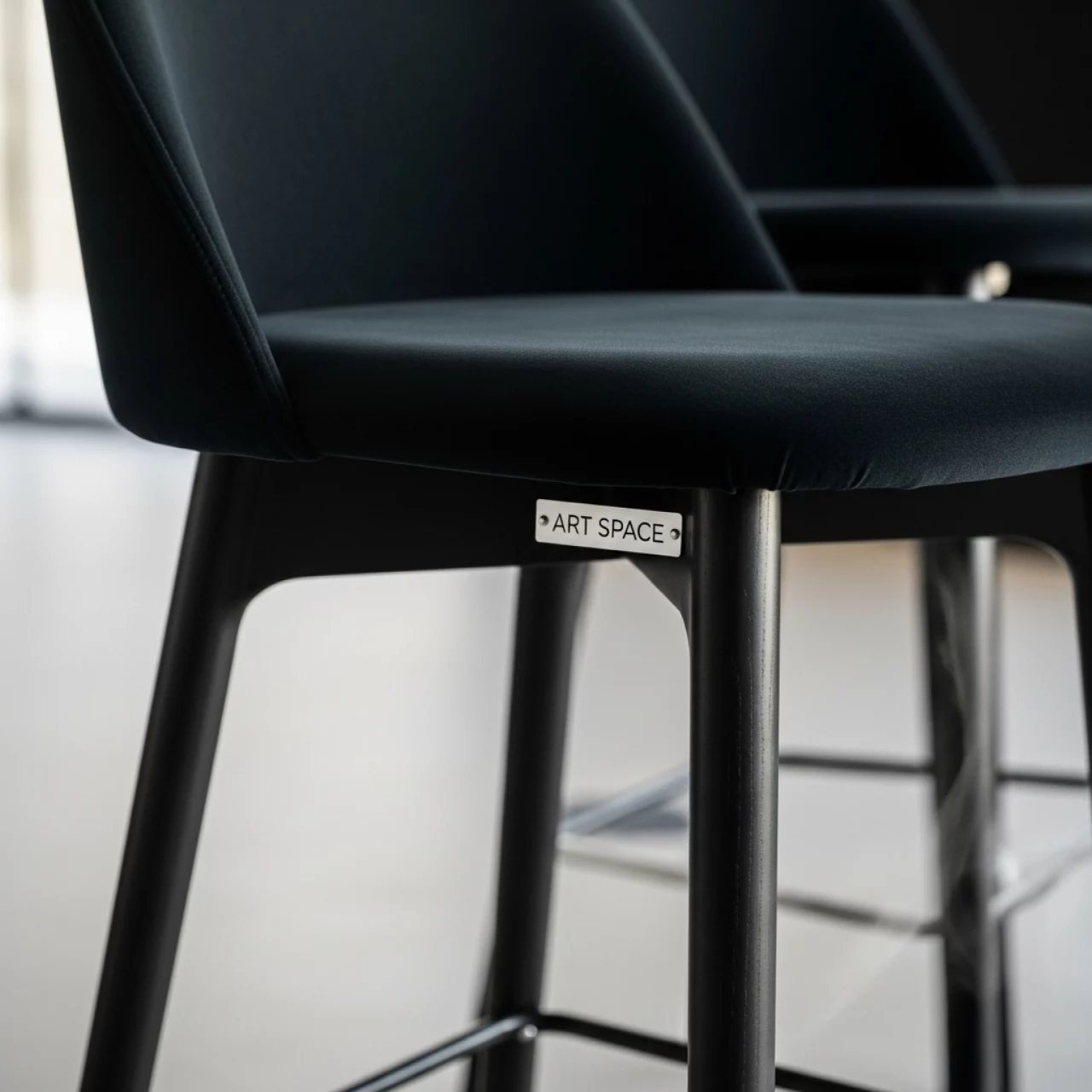 Аренда Стул полубарный Mars велюр Velutto ножки бук черная морилка в Swissôtel Resort Sochi Kamelia — ART SPACE