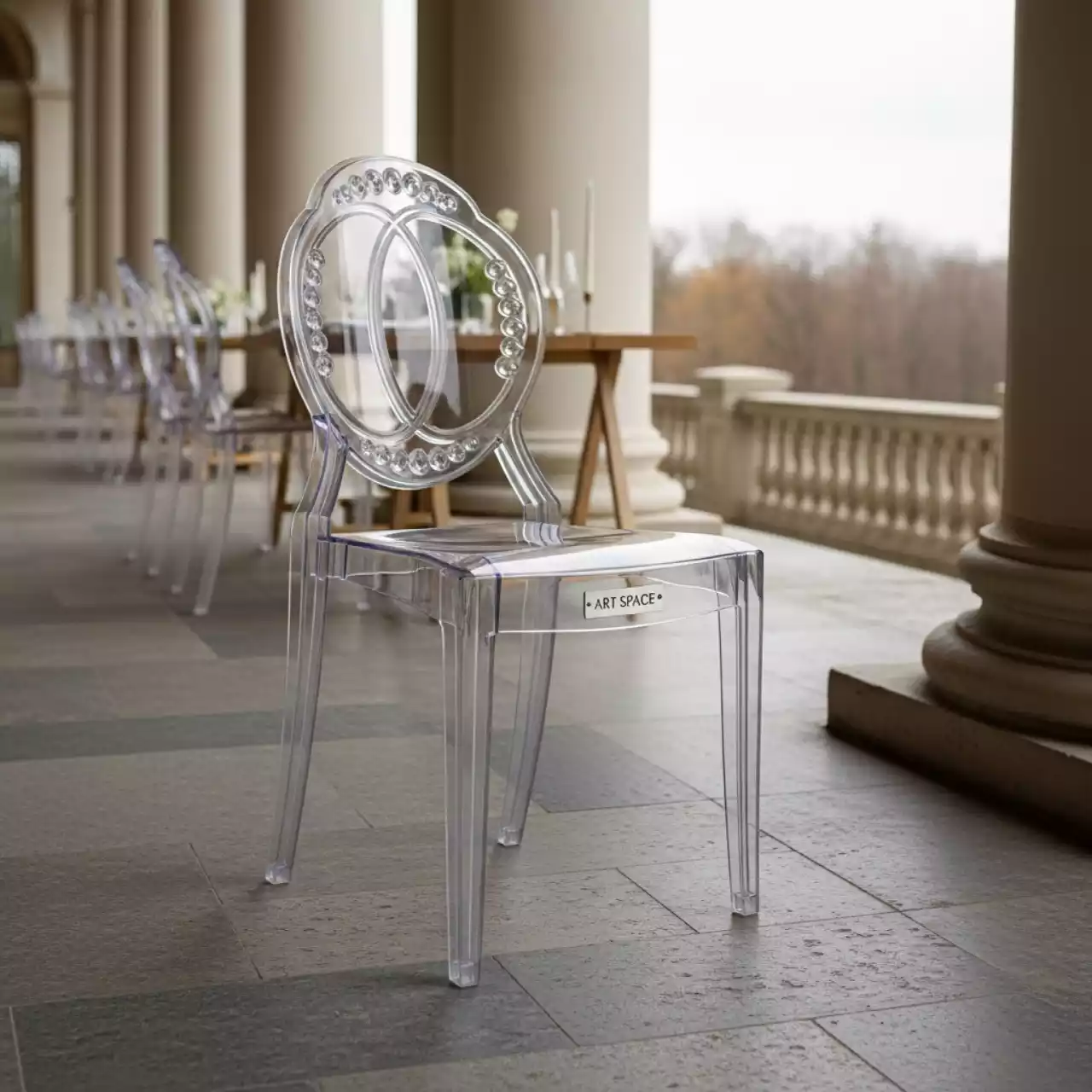 Аренда Стул прозрачный пластиковый Феникс в усадьбе Голицына — ART SPACE