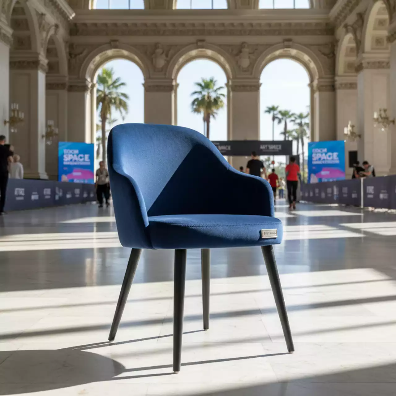 Аренда Стул Роквелл велюр Velutto Lux буковые ножки под лаком в усадьбе Голицына — ART SPACE