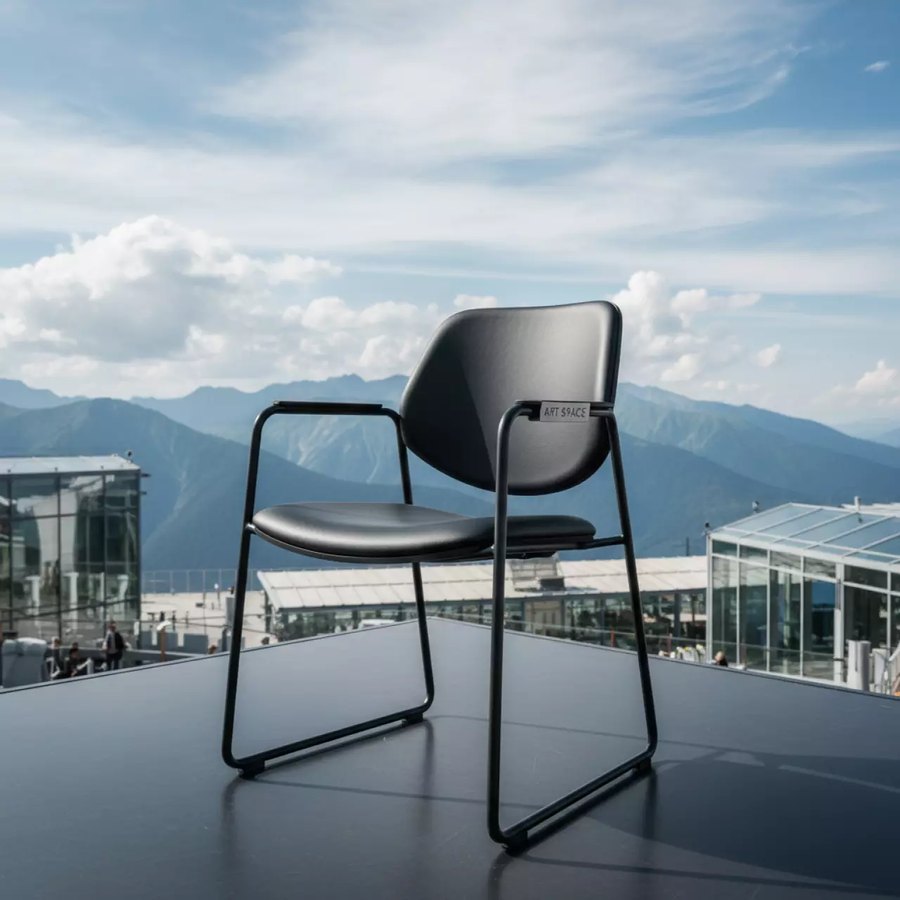 Аренда Стул RoyalFamily Kai Кай черный на площадке Rosa Peak (2320м) — ART SPACE