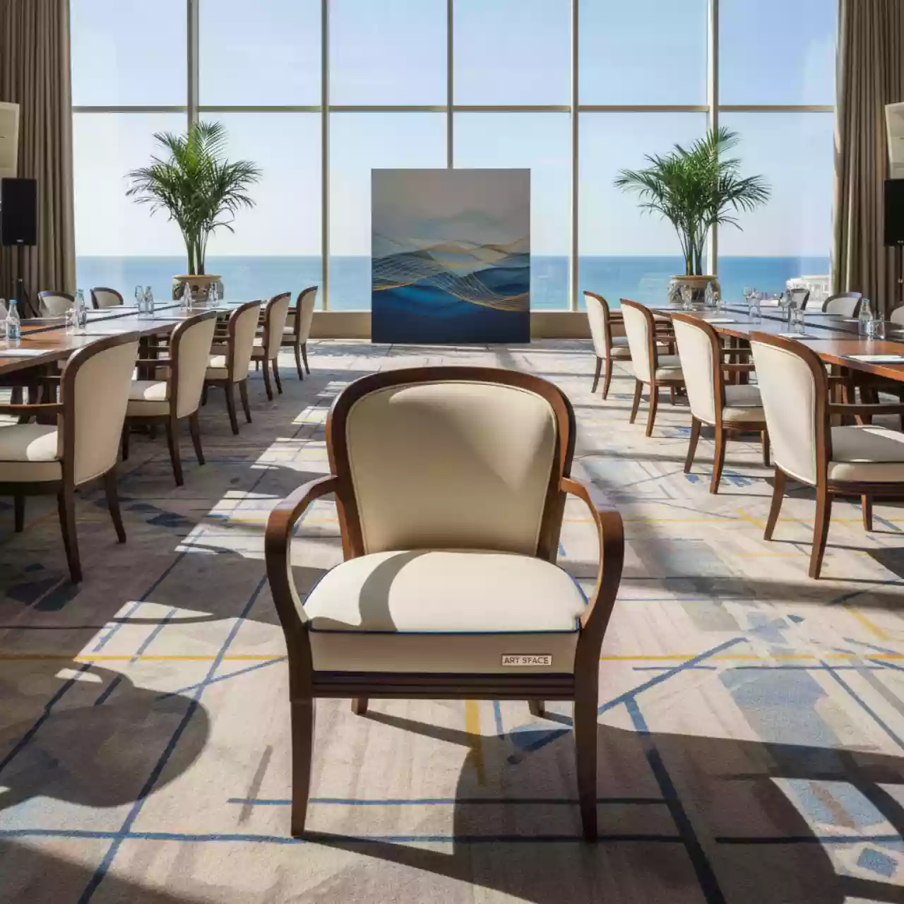 Аренда Стул с подлокотниками Simple в отеле Hyatt Regency Sochi — ART SPACE