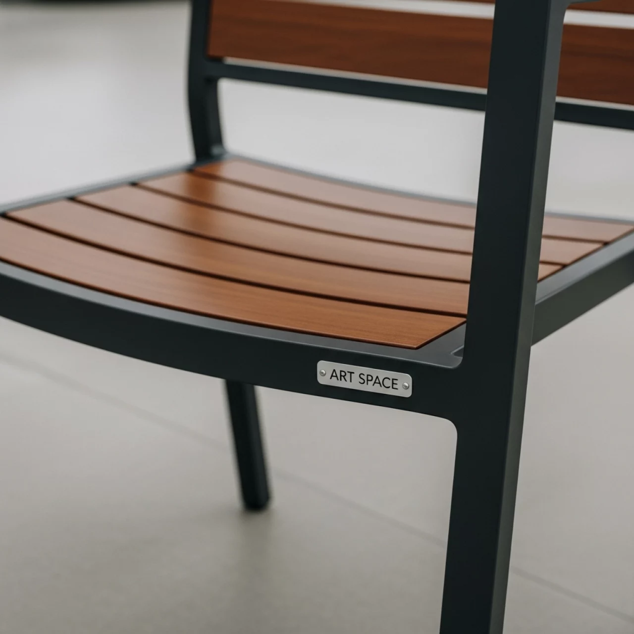 Аренда Стул садовый Callisto Giardino алюминиевый шоколад антрацит в Маринс Парк Отеле — ART SPACE