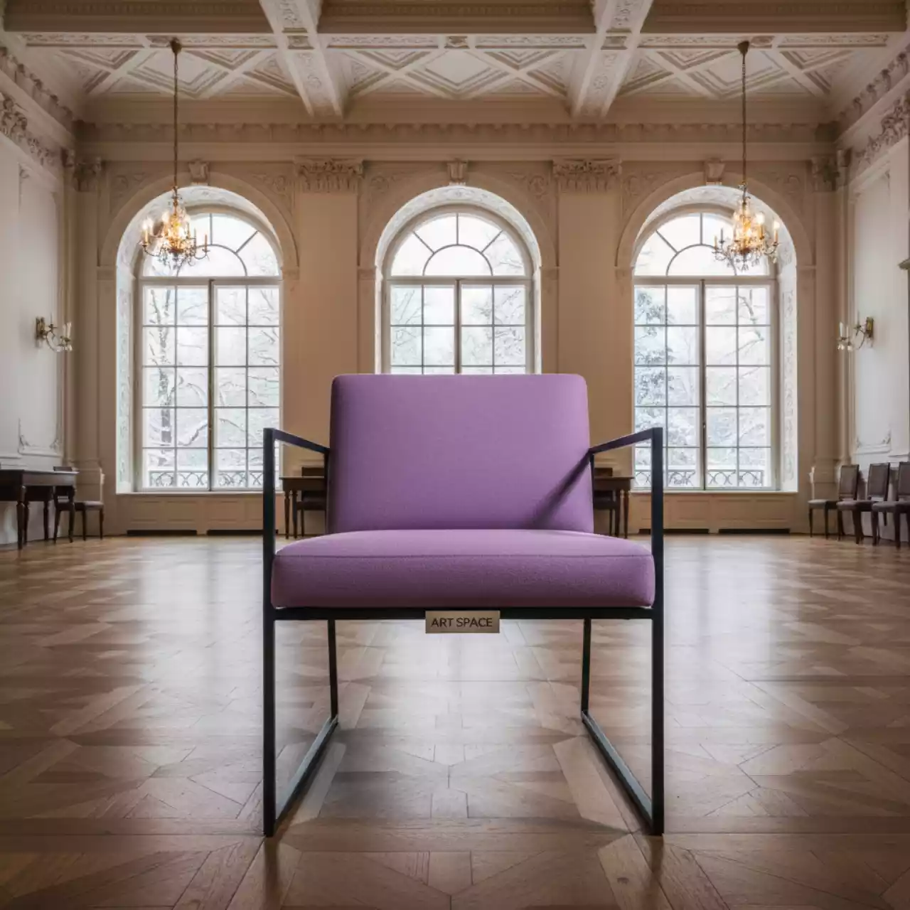 Аренда Стул Саф Ина черный каркас сиреневый в усадьбе Голицына — ART SPACE