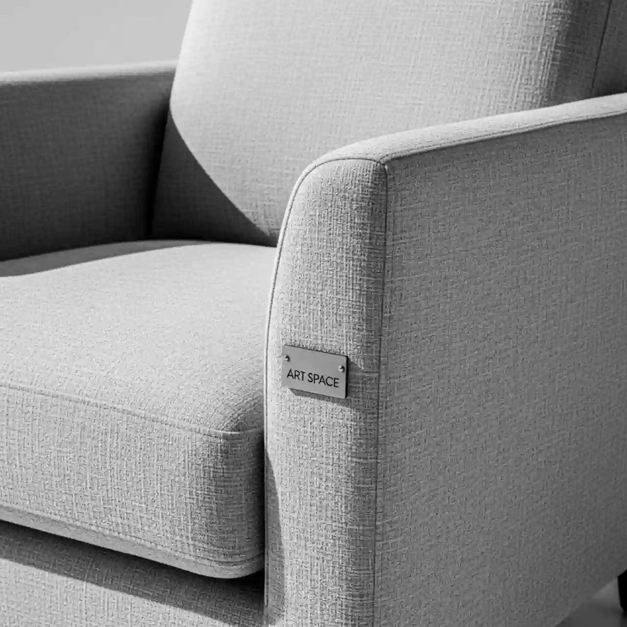 Аренда Стул серый с подлокотниками Ральф в пляжном клубе Del Mar — ART SPACE