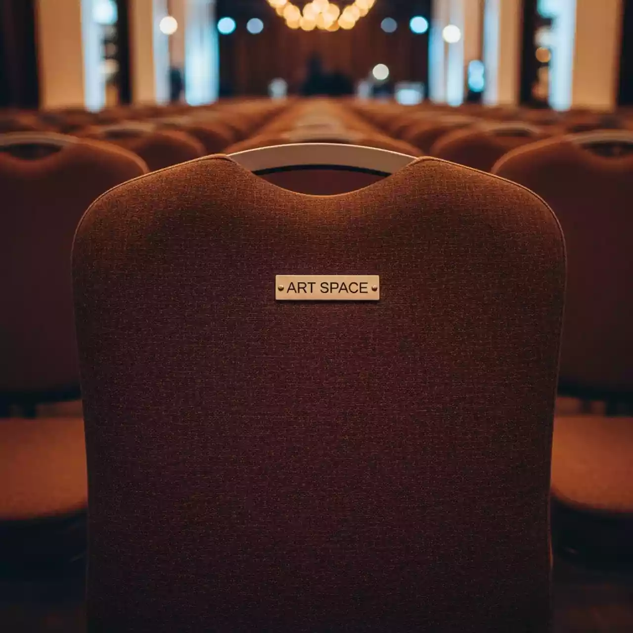 Аренда Стул шоколад Престиж в Radisson Hotel Rosa Khutor — ART SPACE