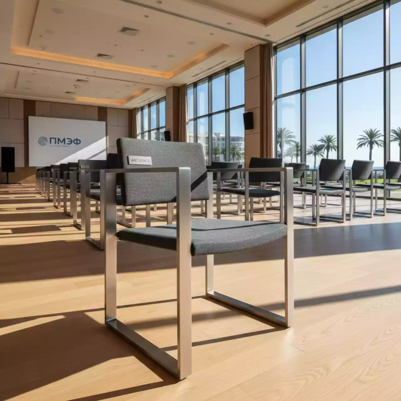 Аренда Стул складной Пекин в City Park Hotel Sochi — ART SPACE